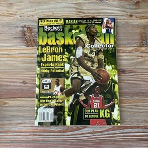 LeBron James with Beckett Basketball Magazine - December 2003 Issue